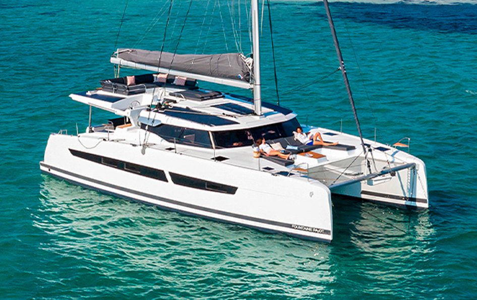 salida catamaran llança